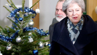 Brexit: Κατατέθηκε η πρόταση μομφής κατά της Τερέζα Μέι – Απόψε η ψηφοφορία
