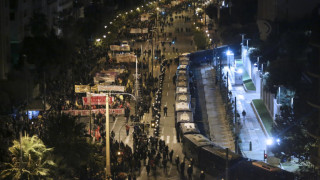 Πολυτεχνείο: “Νεκρώνει” το κέντρο της Αθήνας – Αστυνομία παντού, κυκλοφοριακές ρυθμίσεις και κλειστό Μετρό